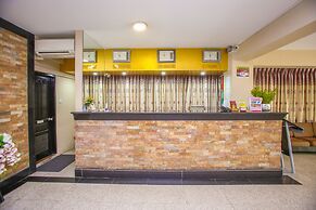Grace Treasure Hotel