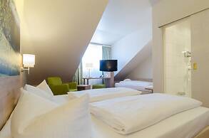 Garden Hotel