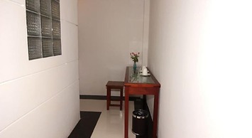 Myanmar Life Hotel