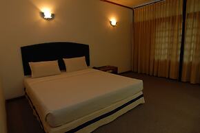 Myanmar Life Hotel