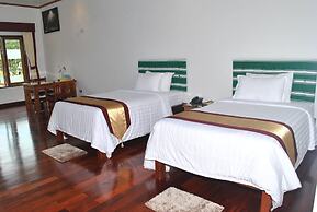 Myanmar Life Hotel