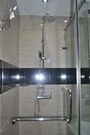 Myanmar Life Hotel