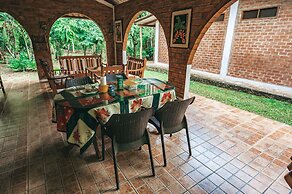 Los Huingos Eco Lodge