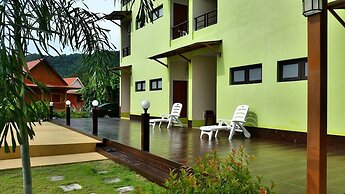 Morakot Lanta Resort