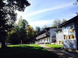 Lakeview Motel