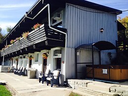 Lakeview Motel