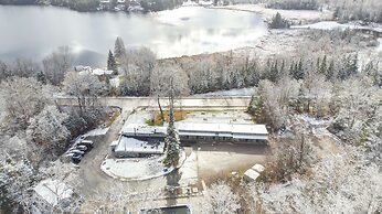 Lakeview Motel