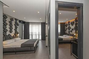 White Palace Hotel