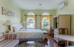 Dawkins Manor Hotel