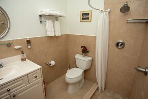 Dawkins Manor Hotel
