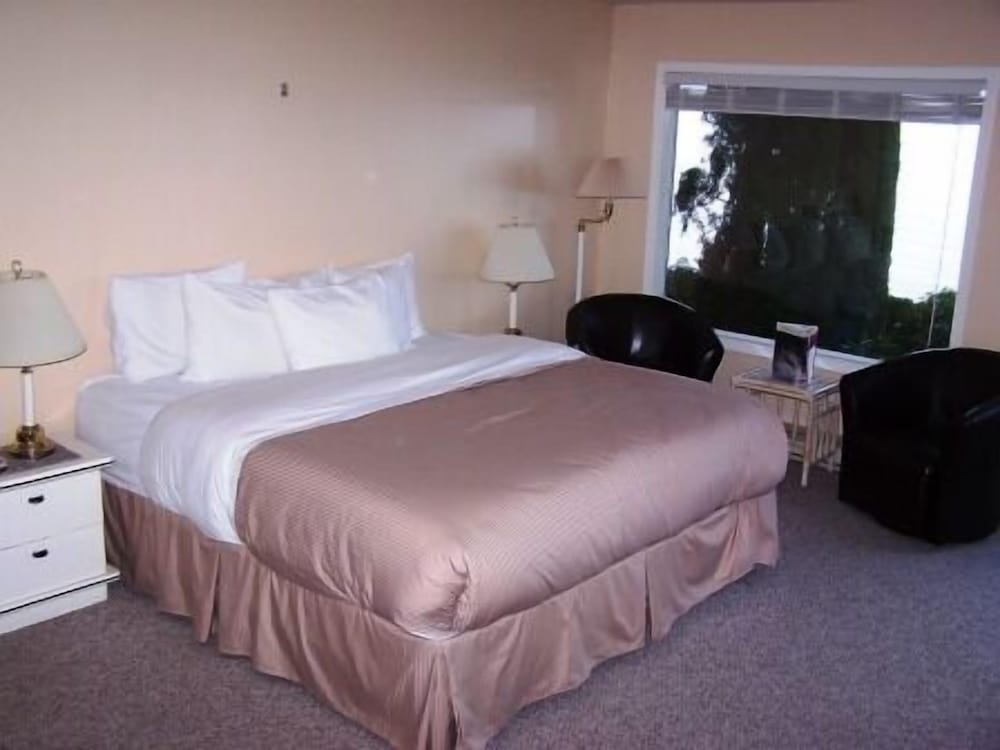 Ocean Sands Resort