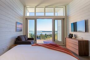 The Quarterdeck Resort
