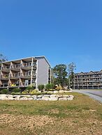 The Quarterdeck Resort