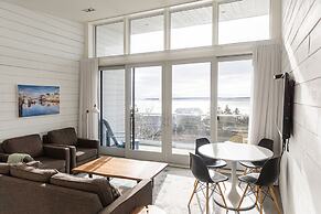 The Quarterdeck Resort