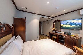 New Chonji Hotel