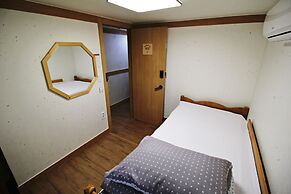 Cocoa Guesthouse