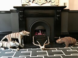 The Macquarie Hotel