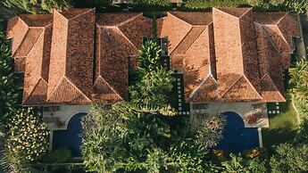 Villa Eight