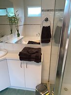 Eltham Retreat Guest House