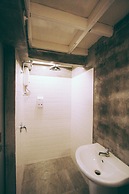 A7 Hidden Hostel