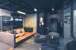 A7 Hidden Hostel