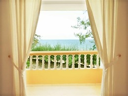 River Ray Estates