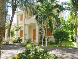 River Ray Estates