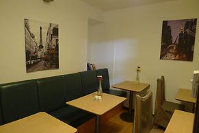 Lagan Backpackers