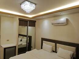 Seven Days Hotel