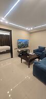 Seven Days Hotel