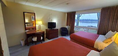 Riverview Motel