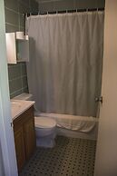 Riverview Motel