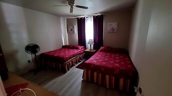 Riverview Motel