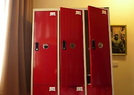 Knock Knock Hostel