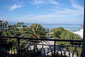 Anetis Beach Hotel