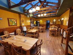 Hostal Cordillera