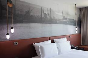 Pullman Liverpool