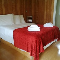 Riverside Park Motel and Campground