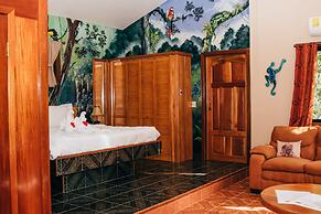 Mariposa Jungle Lodge