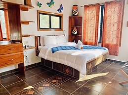 Mariposa Jungle Lodge
