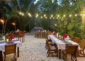 Mariposa Jungle Lodge