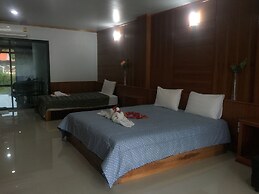 Poonsap Apartment