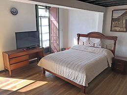 Hostal Latina