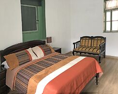 Hostal Latina