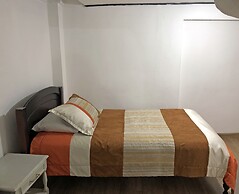 Hostal Latina