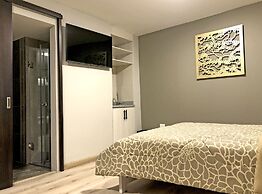 Hostal Latina