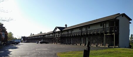 Driftwood Motel