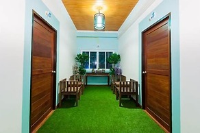 Aukotan Place Hotel