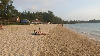 Lanta Sunny House