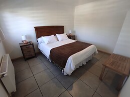 Apart Hotel Quillango